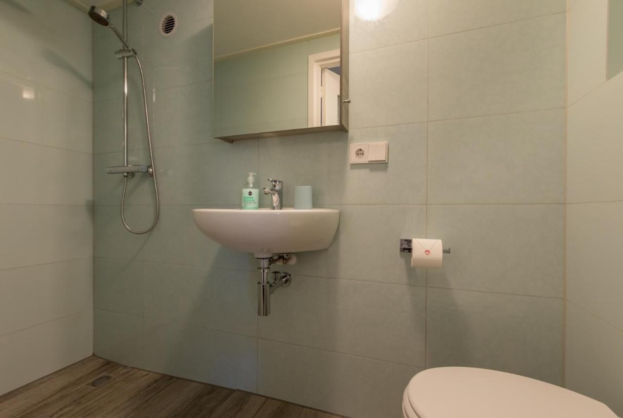 Bovenappartement Kon. Emmaweg 6, Vrouwenpolder Dış mekan fotoğraf